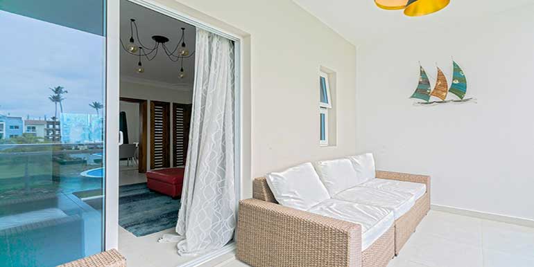 Sol Tropical F4 gallery image