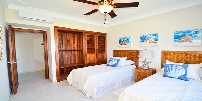 Sol Tropical G1 gallery image