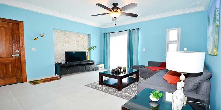 Sol Tropical I1 gallery image